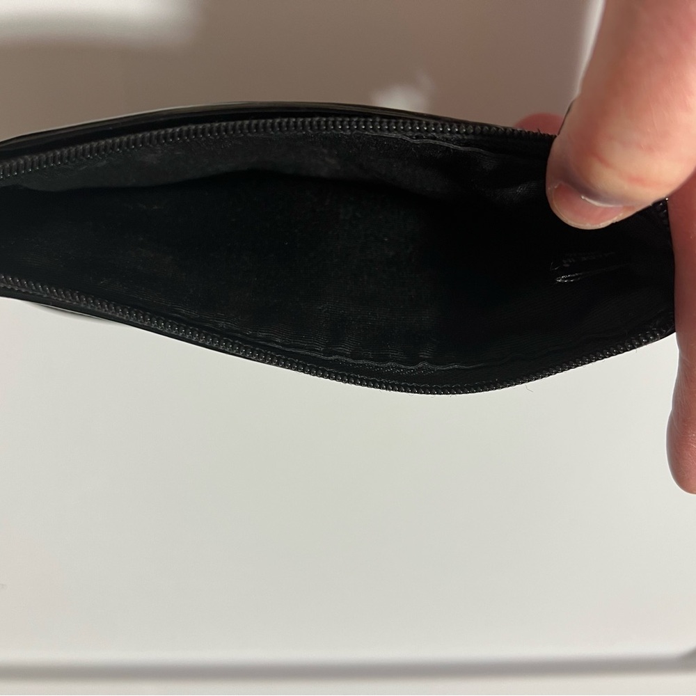 Coach Black Leather Wristlet Clutch with Contrast Stitching - Picture 4 of 4